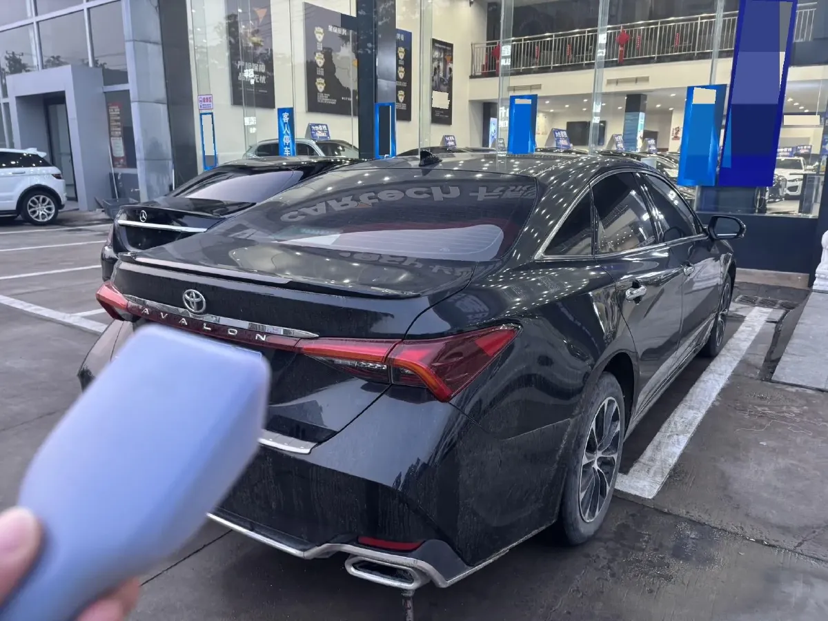 2022 Toyota Avalon 2.5L 209HP L4 8AT,autocango,china used car exporter,china ev exporter,chinese used car exporter,chinese used ev exporter