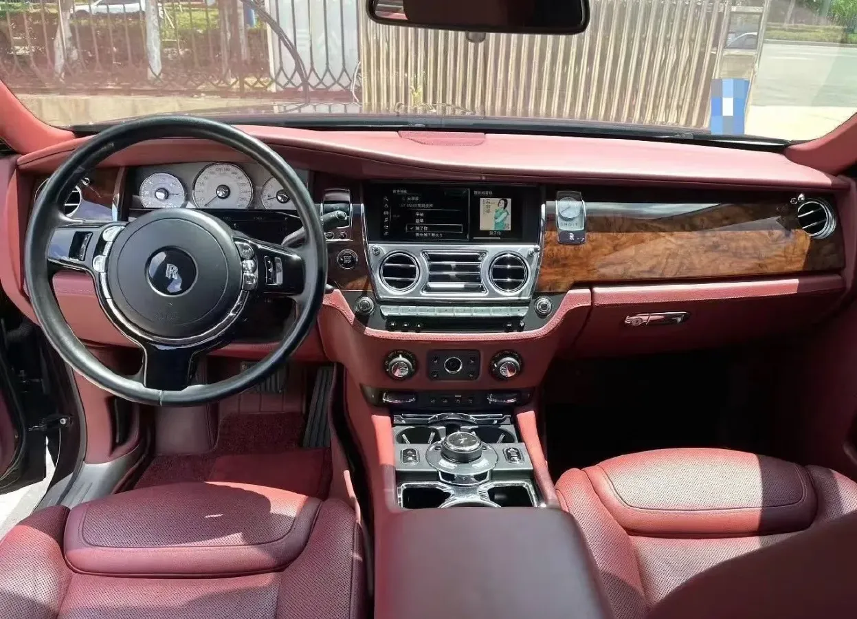 2018 Rolls-Royce Ghost 6.6T 571HP V12 8AT,autocango,china used car exporter,china ev exporter,chinese used car exporter,chinese used ev exporter