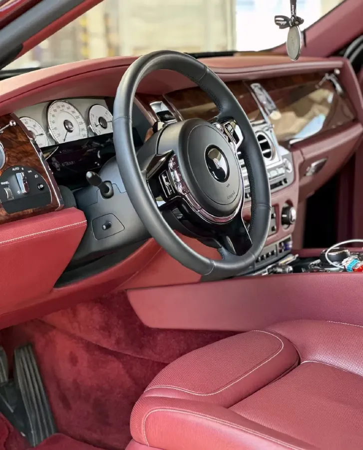 2018 Rolls-Royce Ghost 6.6T 571HP V12 8AT,autocango,china used car exporter,china ev exporter,chinese used car exporter,chinese used ev exporter