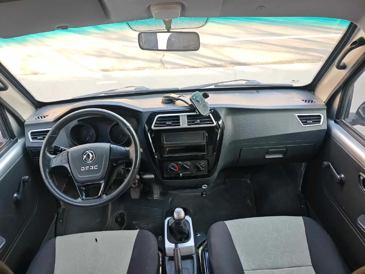 2023 DongFeng DFAC YuFeng 2.3T 143HP L4 6MT,autocango,china used car exporter,china ev exporter,chinese used car exporter,chinese used ev exporter