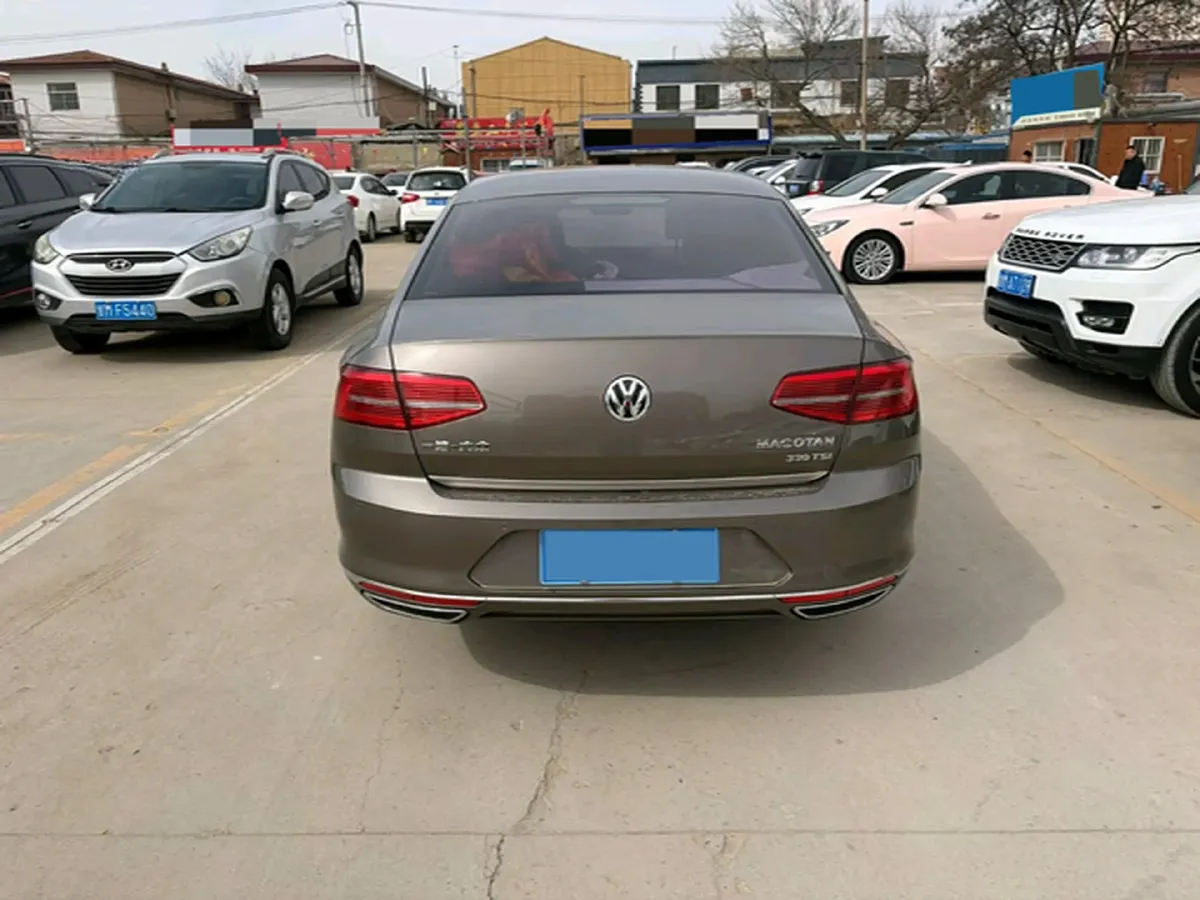 2019 Volkswagen Magotan 2.0T 186HP L4 7DCT,autocango,china used car exporter,china ev exporter,chinese used car exporter,chinese used ev exporter