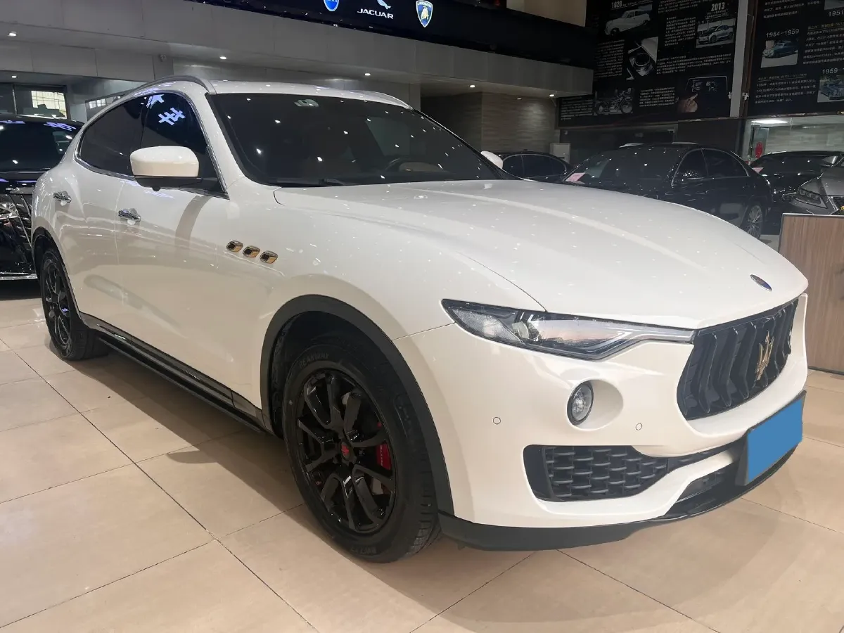 2019 Maserati Levante 3.0T 350HP V6 8AT,autocango,china used car exporter,china ev exporter,chinese used car exporter,chinese used ev exporter