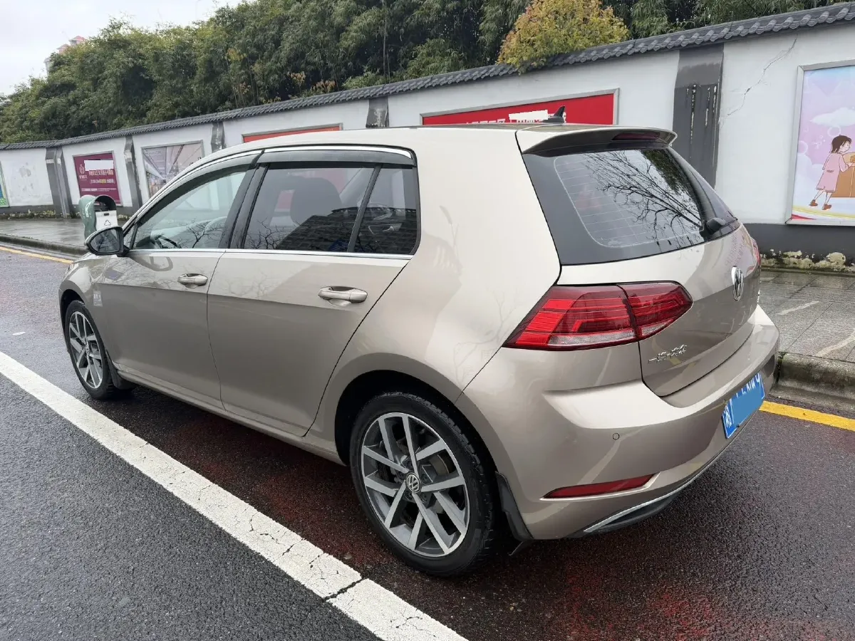 2020 Volkswagen Golf 1.4T 150HP L4 7DCT,autocango,china used car exporter,china ev exporter,chinese used car exporter,chinese used ev exporter