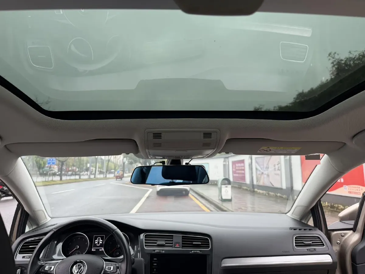 2020 Volkswagen Golf 1.4T 150HP L4 7DCT,autocango,china used car exporter,china ev exporter,chinese used car exporter,chinese used ev exporter
