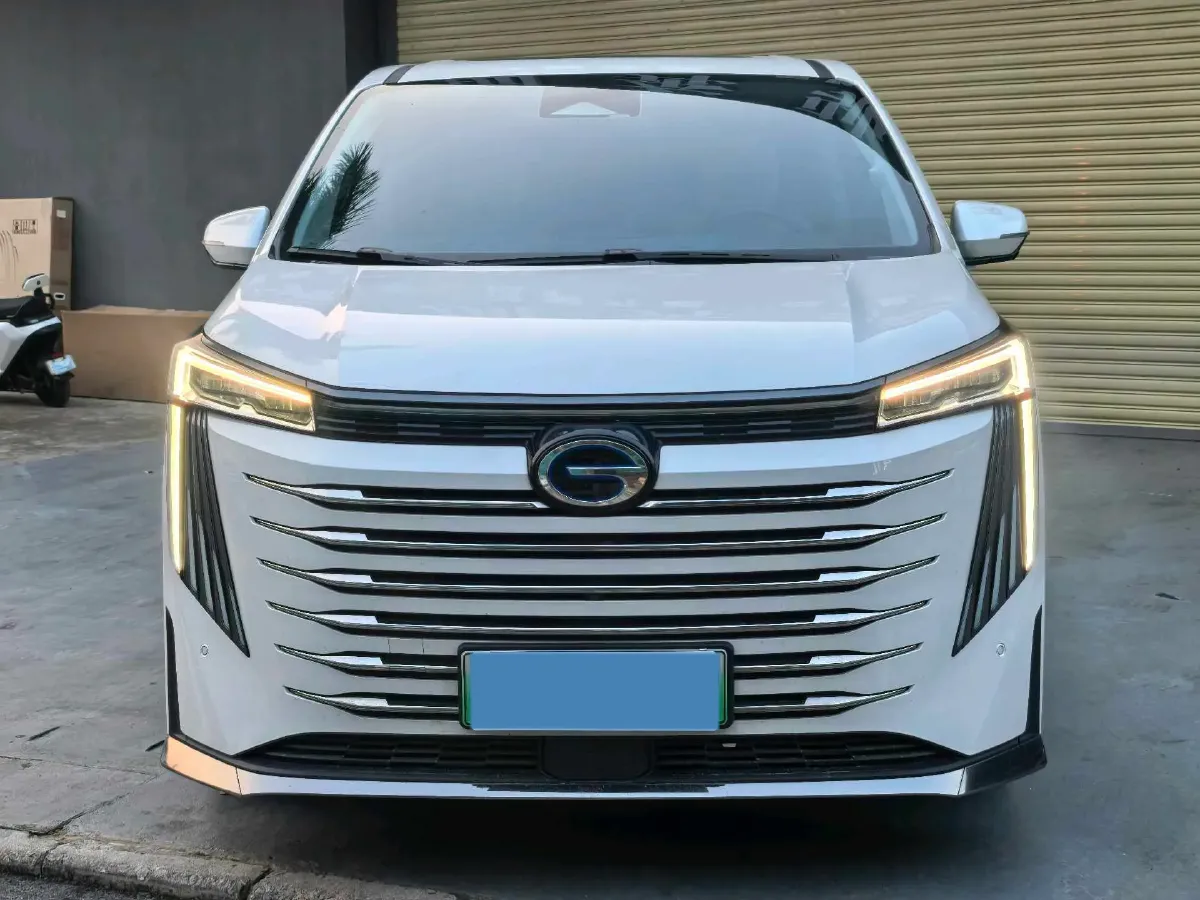 2023 GAC Trumpchi E9 2.0T 190HP L4 2DHT PHEV 25.57KWH,autocango,china used car exporter,china ev exporter,chinese used car exporter,chinese used ev exporter
