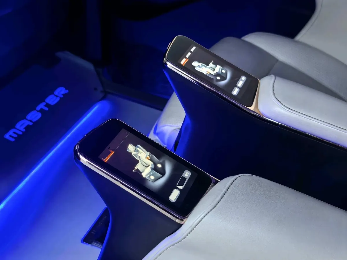 2023 GAC Trumpchi E9 2.0T 190HP L4 2DHT PHEV 25.57KWH,autocango,china used car exporter,china ev exporter,chinese used car exporter,chinese used ev exporter