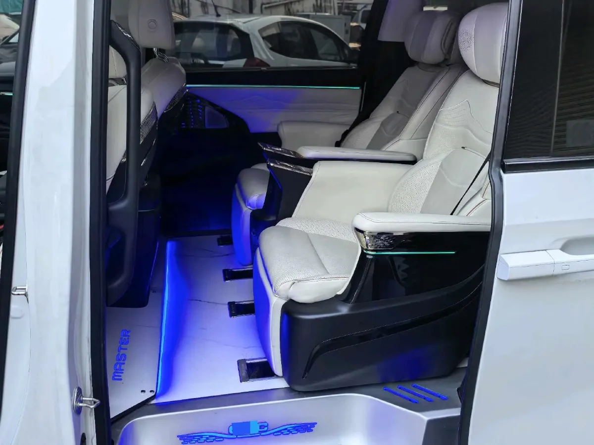 2023 GAC Trumpchi E9 2.0T 190HP L4 2DHT PHEV 25.57KWH,autocango,china used car exporter,china ev exporter,chinese used car exporter,chinese used ev exporter