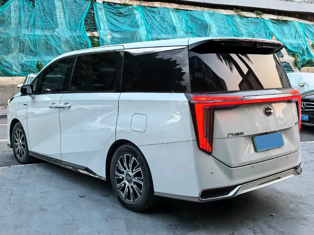 2023 GAC Trumpchi E9 2.0T 190HP L4 2DHT PHEV 25.57KWH,autocango,china used car exporter,china ev exporter,chinese used car exporter,chinese used ev exporter