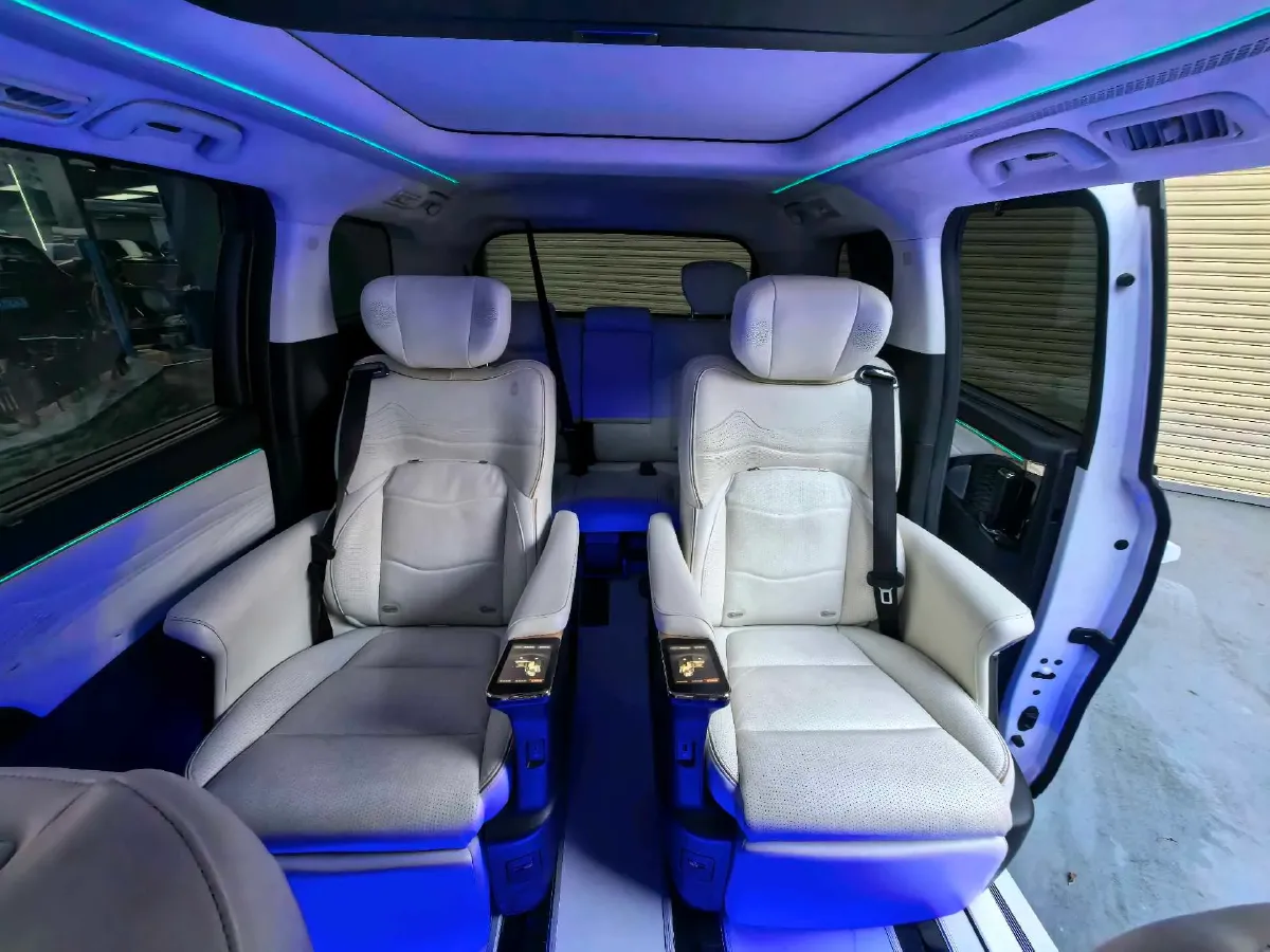 2023 GAC Trumpchi E9 2.0T 190HP L4 2DHT PHEV 25.57KWH,autocango,china used car exporter,china ev exporter,chinese used car exporter,chinese used ev exporter