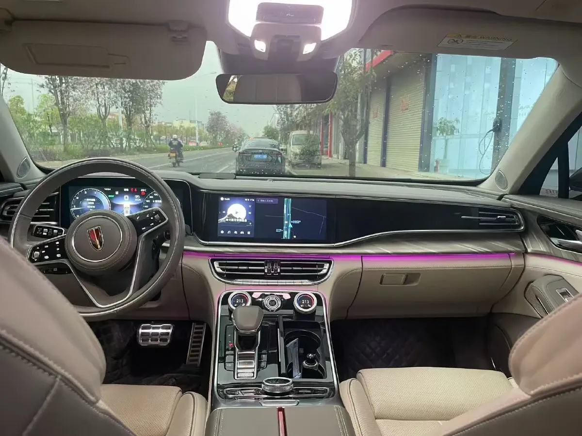 2023 HongQi H9 2.0T 252HP L4 7DCT,autocango,china used car exporter,china ev exporter,chinese used car exporter,chinese used ev exporter