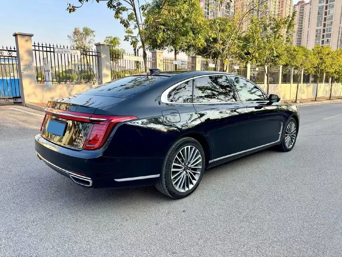 2023 HongQi H9 2.0T 252HP L4 7DCT,autocango,china used car exporter,china ev exporter,chinese used car exporter,chinese used ev exporter