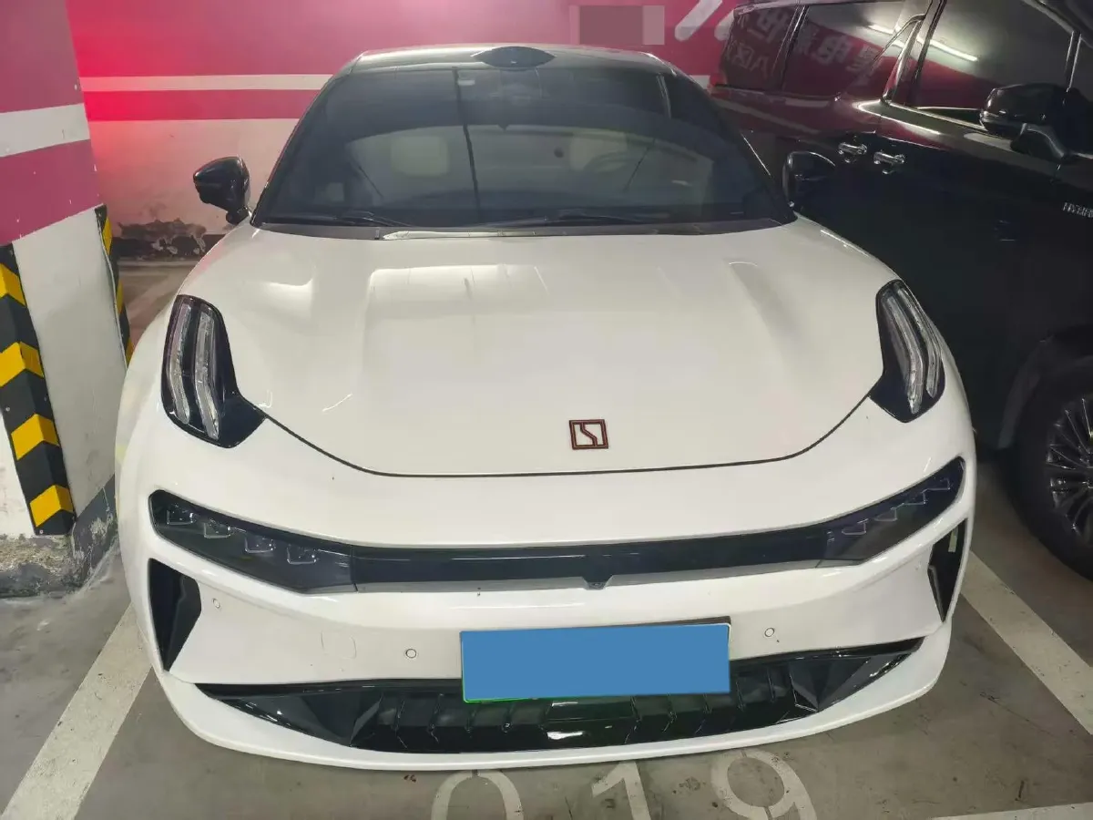 2024 Zeekr 001 BEV 100KWH,autocango,china used car exporter,china ev exporter,chinese used car exporter,chinese used ev exporter