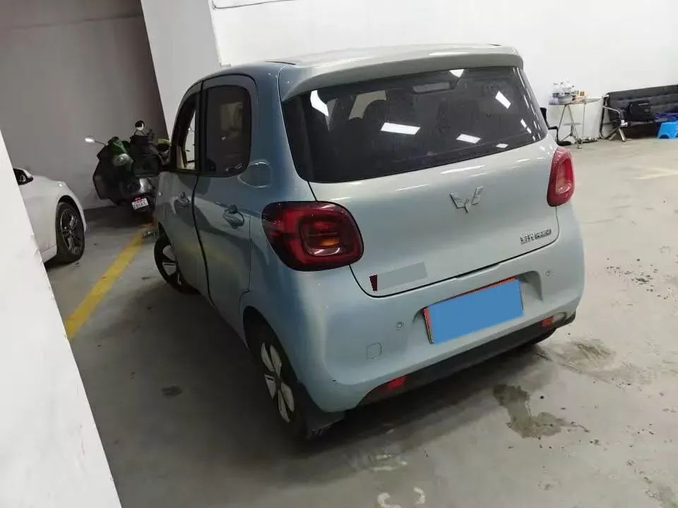 2025 WuLing HongGuang MINI EV BEV 16.2KWH,autocango,china used car exporter,china ev exporter,chinese used car exporter,chinese used ev exporter