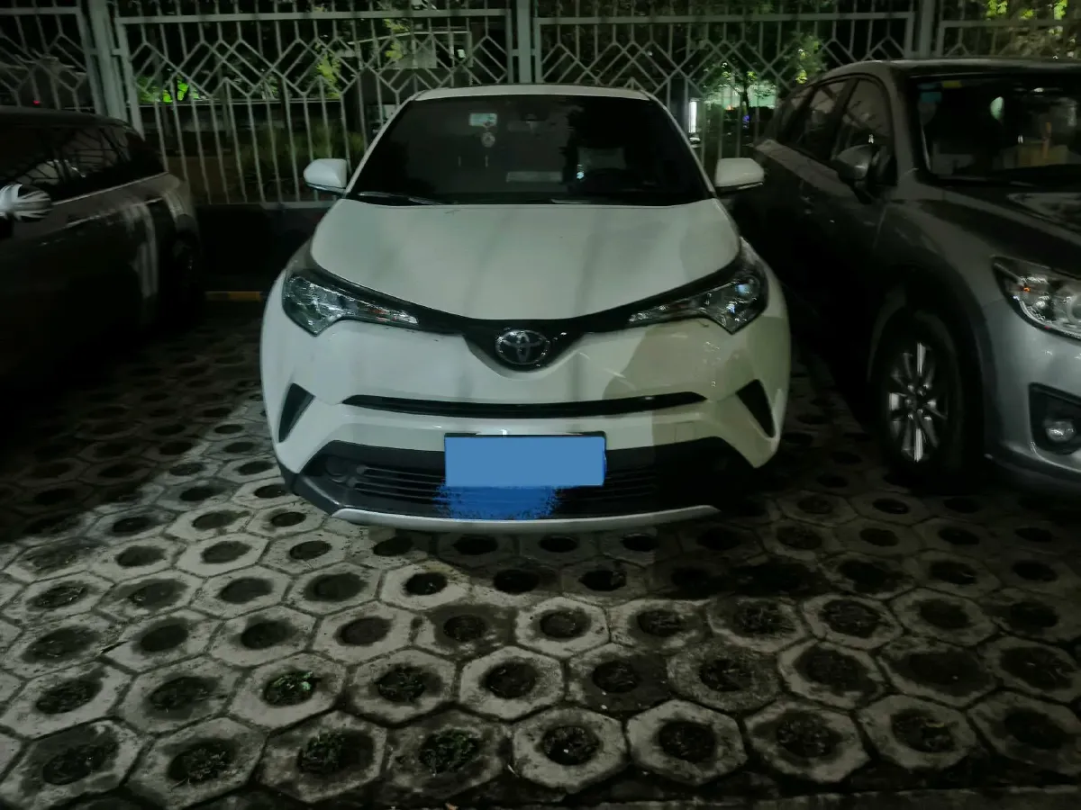 2021 Toyota Izoa 2.0L 146HP L4 E-CVT Hybrid,autocango,china used car exporter,china ev exporter,chinese used car exporter,chinese used ev exporter