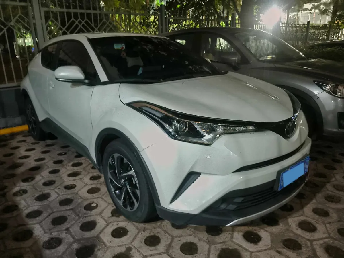 2021 Toyota Izoa 2.0L 146HP L4 E-CVT Hybrid,autocango,china used car exporter,china ev exporter,chinese used car exporter,chinese used ev exporter