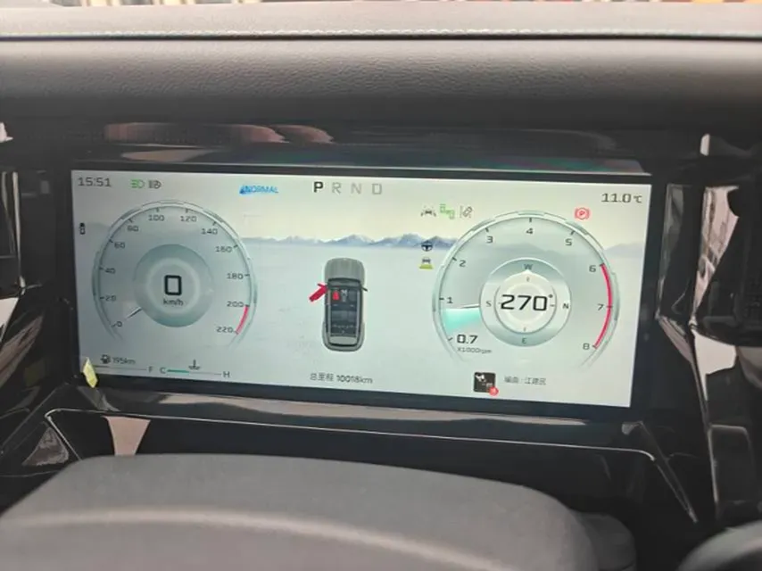 2025 Jetour Traveller 2.0T 254HP L4 7DCT,autocango,china used car exporter,china ev exporter,chinese used car exporter,chinese used ev exporter