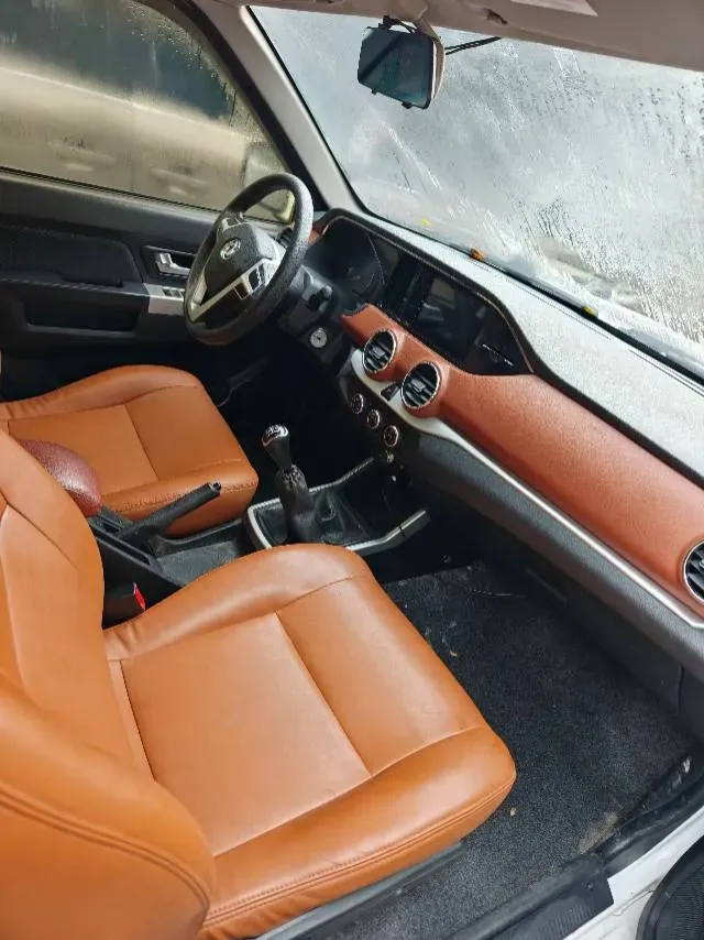 2018 Dongfeng RuiQi 2.4L 139HP L4 5MT,autocango,china used car exporter,china ev exporter,chinese used car exporter,chinese used ev exporter