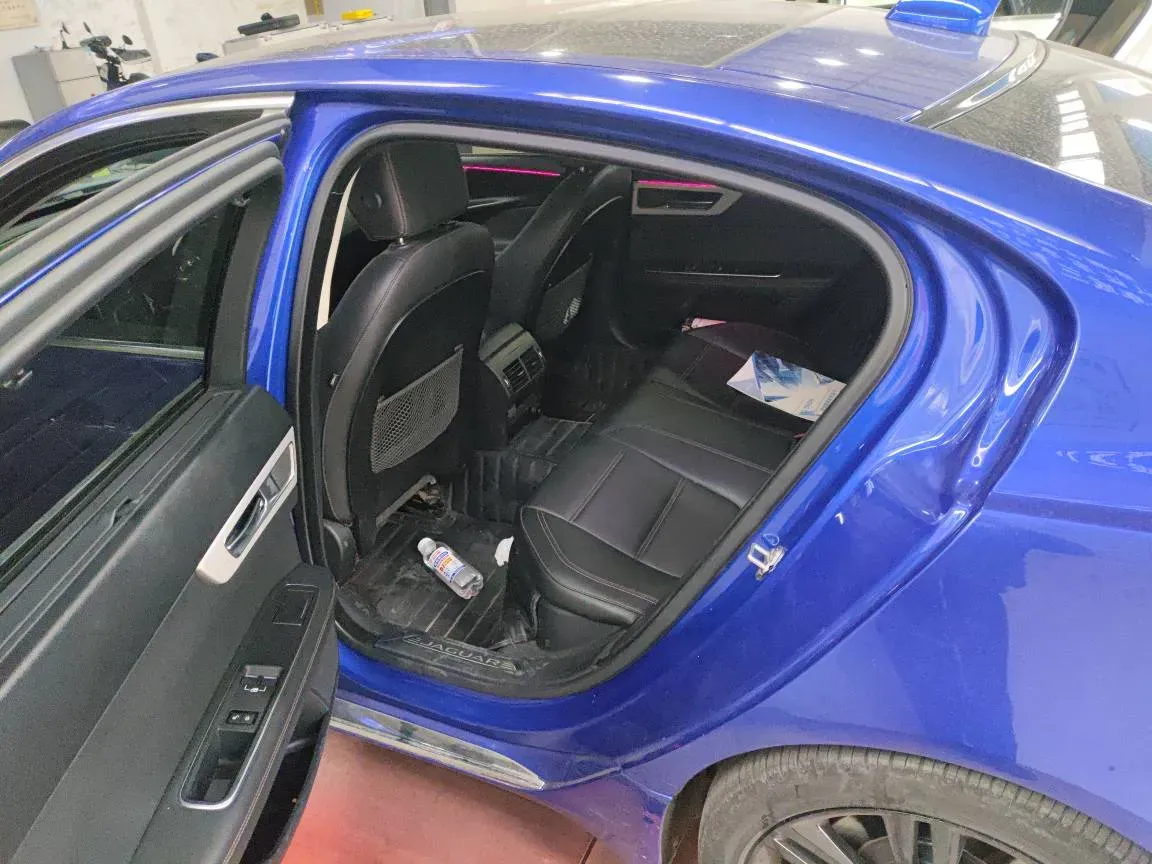 2018 Jaguar XEL 2.0T 200HP L4 8AT,autocango,china used car exporter,china ev exporter,chinese used car exporter,chinese used ev exporter