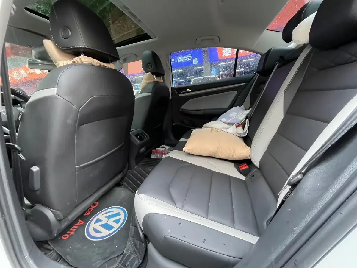 2023 Volkswagen Bora 1.5T 160HP L4 7DCT,autocango,china used car exporter,china ev exporter,chinese used car exporter,chinese used ev exporter