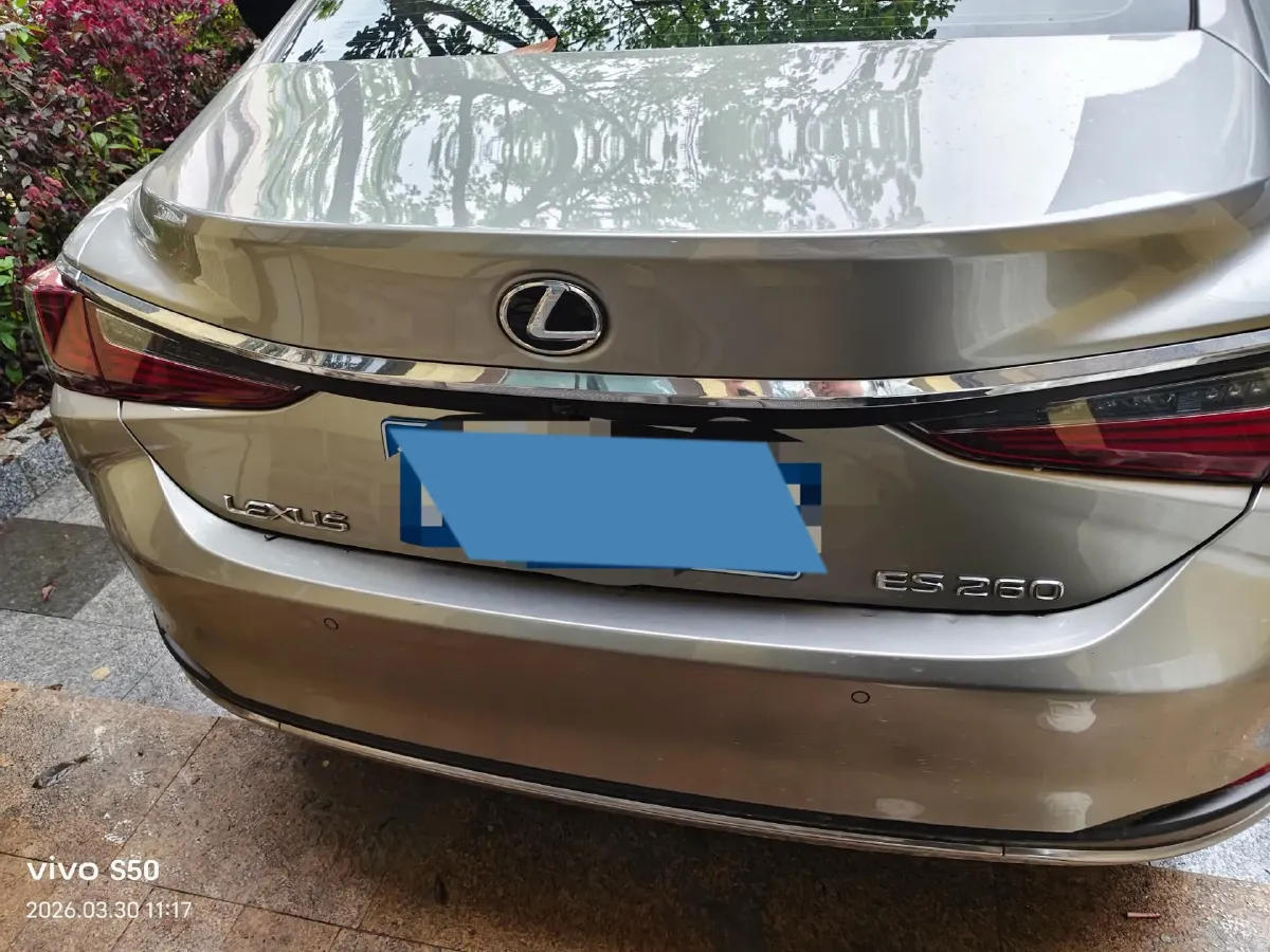 2021 Lexus ES 2.5L 207HP L4 8AT,autocango,china used car exporter,china ev exporter,chinese used car exporter,chinese used ev exporter