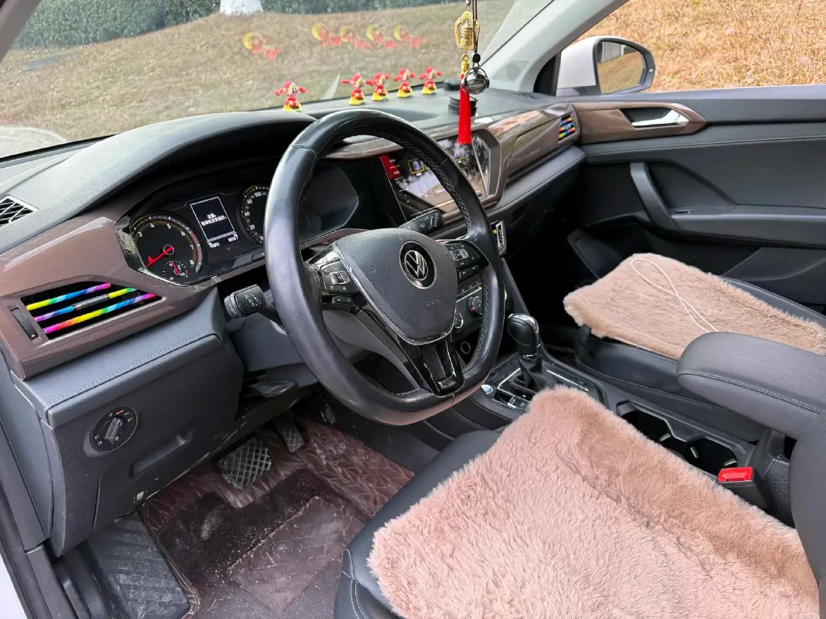 2021 Volkswagen Tharu 1.4T 150HP L4 7DCT,autocango,china used car exporter,china ev exporter,chinese used car exporter,chinese used ev exporter