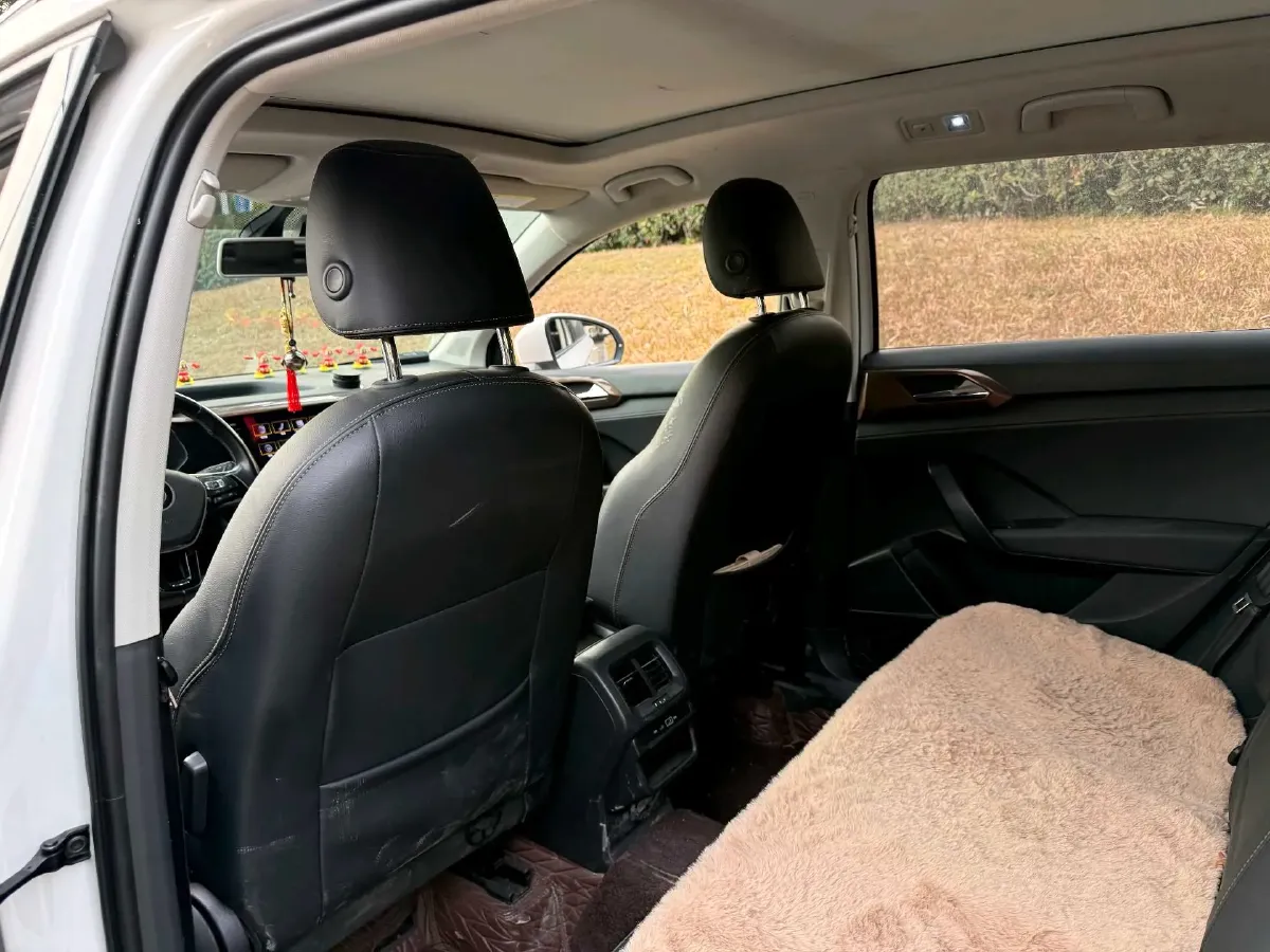 2021 Volkswagen Tharu 1.4T 150HP L4 7DCT,autocango,china used car exporter,china ev exporter,chinese used car exporter,chinese used ev exporter