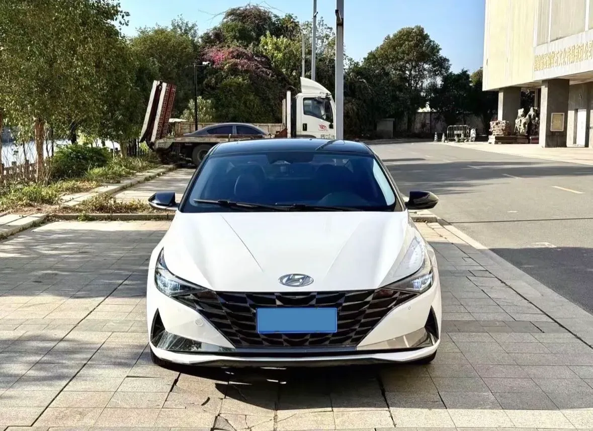 2022 Hyundai Elantra 1.5L 115HP L4 CVT,autocango,china used car exporter,china ev exporter,chinese used car exporter,chinese used ev exporter