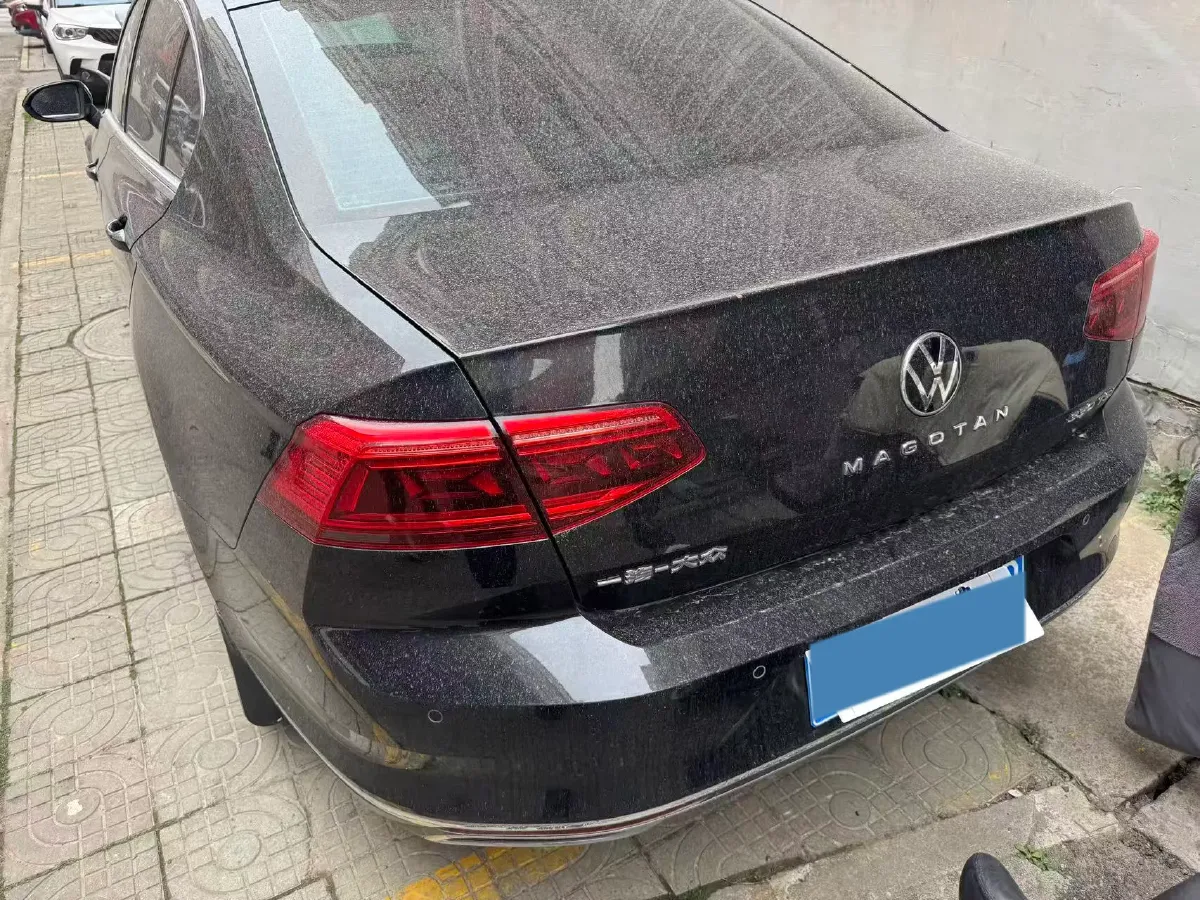 2020 Volkswagen Magotan 2.0T 186HP L4 7DCT,autocango,china used car exporter,china ev exporter,chinese used car exporter,chinese used ev exporter