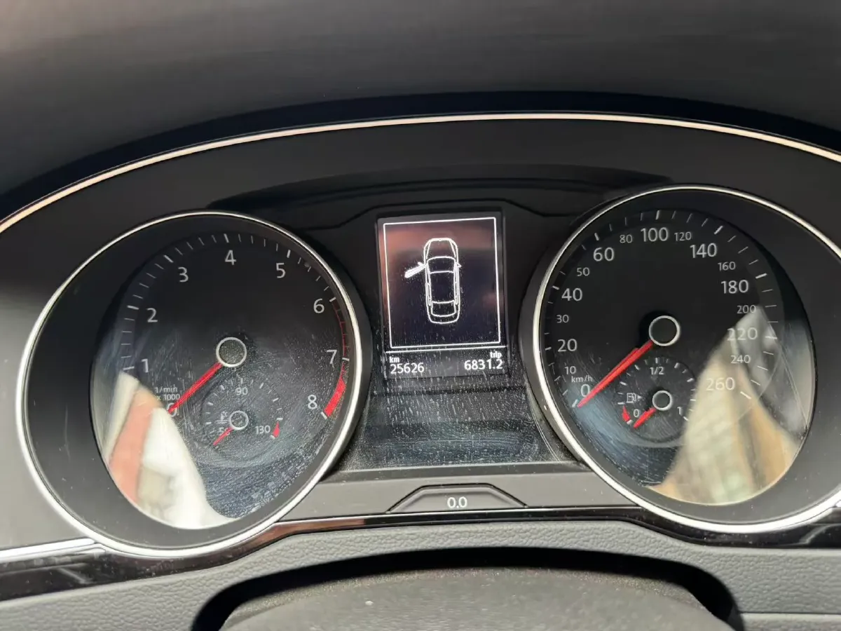 2020 Volkswagen Magotan 2.0T 186HP L4 7DCT,autocango,china used car exporter,china ev exporter,chinese used car exporter,chinese used ev exporter