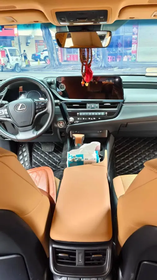 2022 Lexus ES 2.0L 173HP L4 CVT,autocango,china used car exporter,china ev exporter,chinese used car exporter,chinese used ev exporter