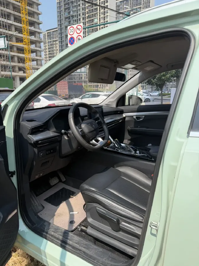 2022 WuLing XingChen 2.0L 136HP L4 1DHT Hybrid 1.8KWH,autocango,china used car exporter,china ev exporter,chinese used car exporter,chinese used ev exporter