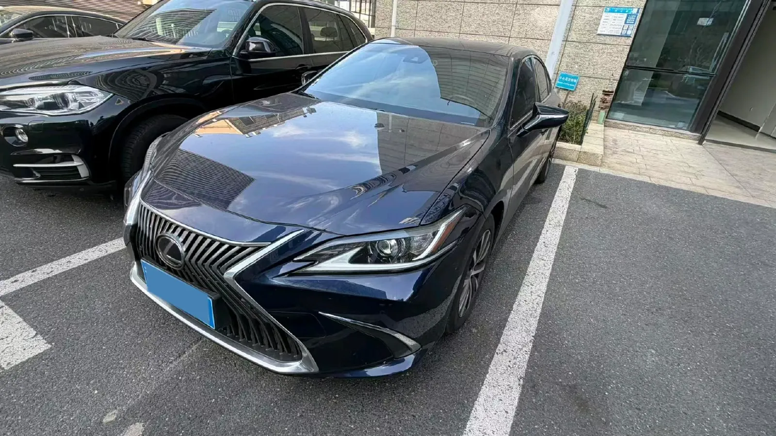 2018 Lexus ES 2.0L 173HP L4 CVT,autocango,china used car exporter,china ev exporter,chinese used car exporter,chinese used ev exporter