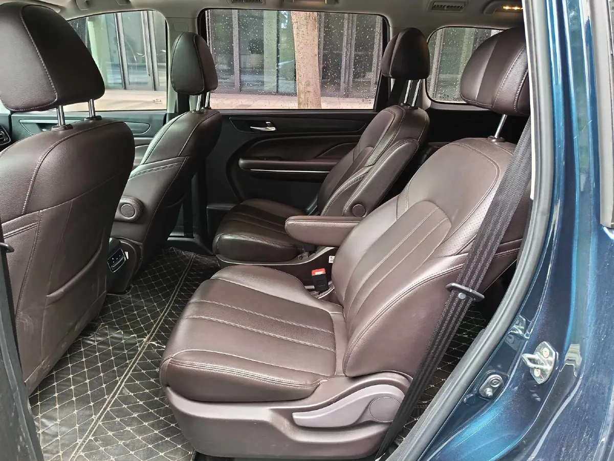 2021 GAC Trumpchi M6 1.5T 169HP L4 7DCT,autocango,china used car exporter,china ev exporter,chinese used car exporter,chinese used ev exporter