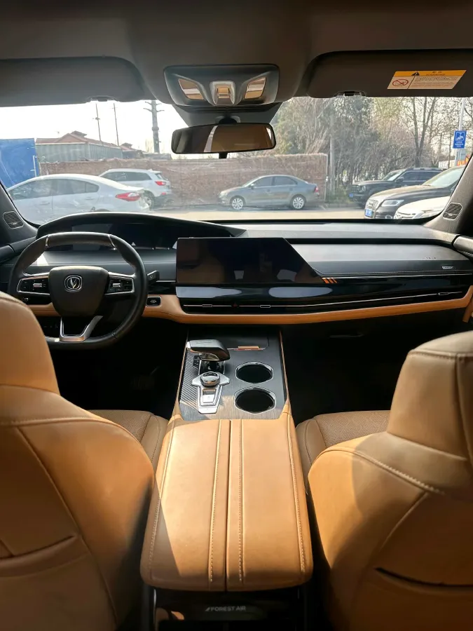 2021 ChangAn UNI-K 2.0T 233HP L4 8AT,autocango,china used car exporter,china ev exporter,chinese used car exporter,chinese used ev exporter