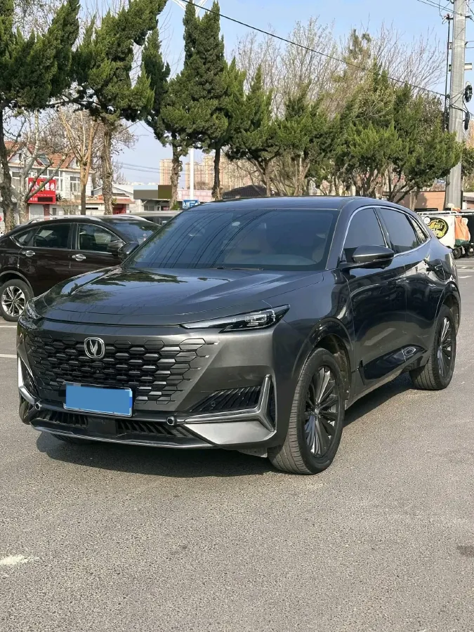 2021 ChangAn UNI-K 2.0T 233HP L4 8AT,autocango,china used car exporter,china ev exporter,chinese used car exporter,chinese used ev exporter