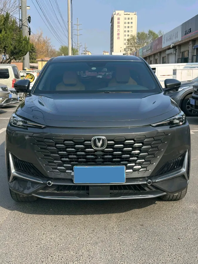 2021 ChangAn UNI-K 2.0T 233HP L4 8AT,autocango,china used car exporter,china ev exporter,chinese used car exporter,chinese used ev exporter