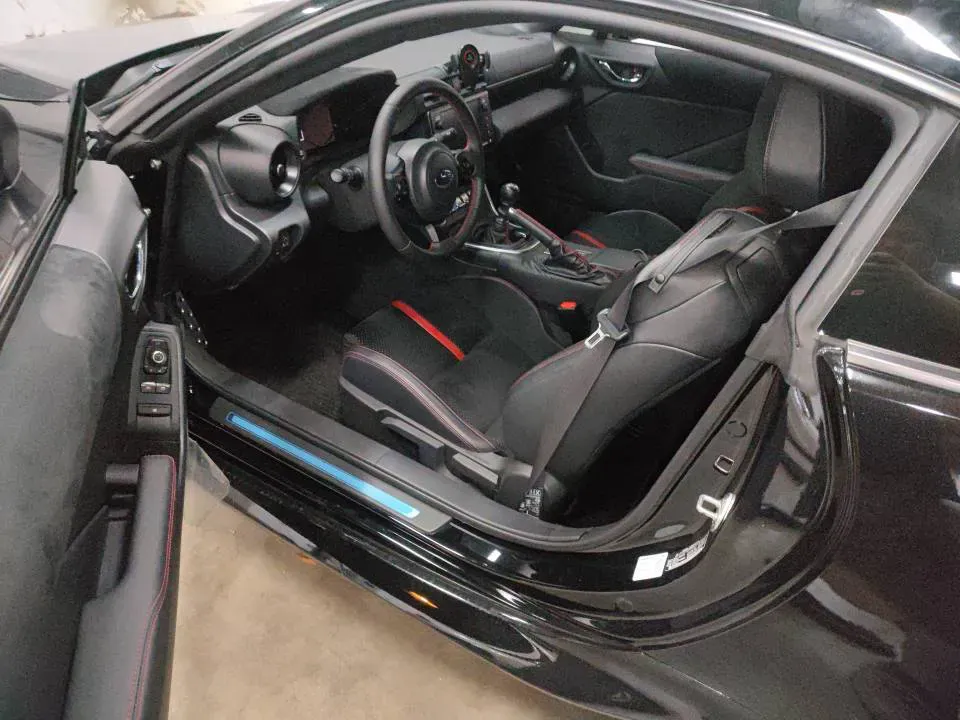 2022 Subaru BRZ 2.4L 234HP H4 6MT,autocango,china used car exporter,china ev exporter,chinese used car exporter,chinese used ev exporter