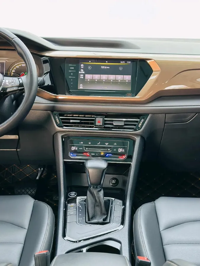 2021 Volkswagen Tharu 1.4T 150HP L4 7DCT,autocango,china used car exporter,china ev exporter,chinese used car exporter,chinese used ev exporter