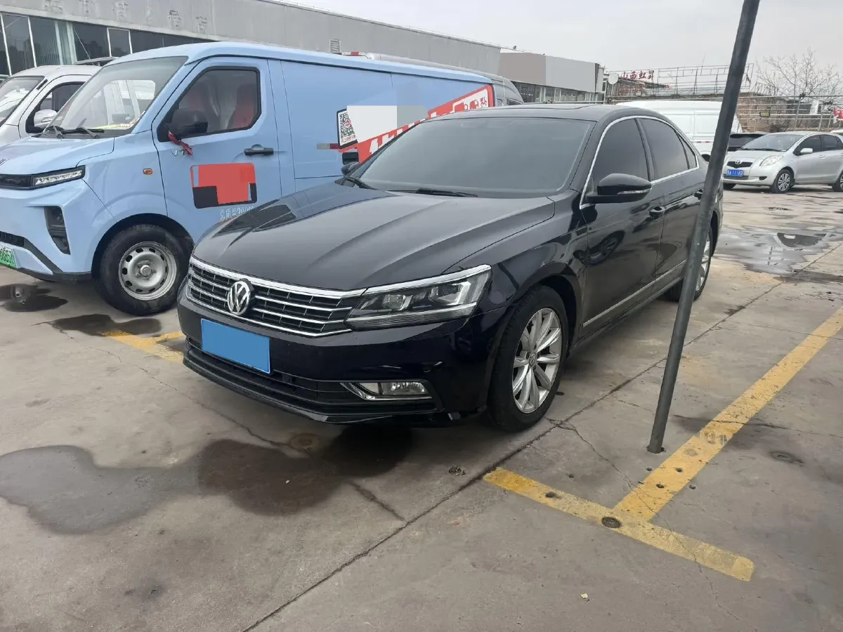 2017 Volkswagen Passat 1.8T 180HP L4 7DCT,autocango,china used car exporter,china ev exporter,chinese used car exporter,chinese used ev exporter
