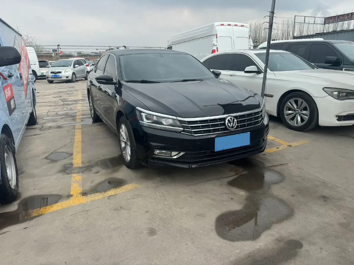 2017 Volkswagen Passat 1.8T 180HP L4 7DCT,autocango,china used car exporter,china ev exporter,chinese used car exporter,chinese used ev exporter