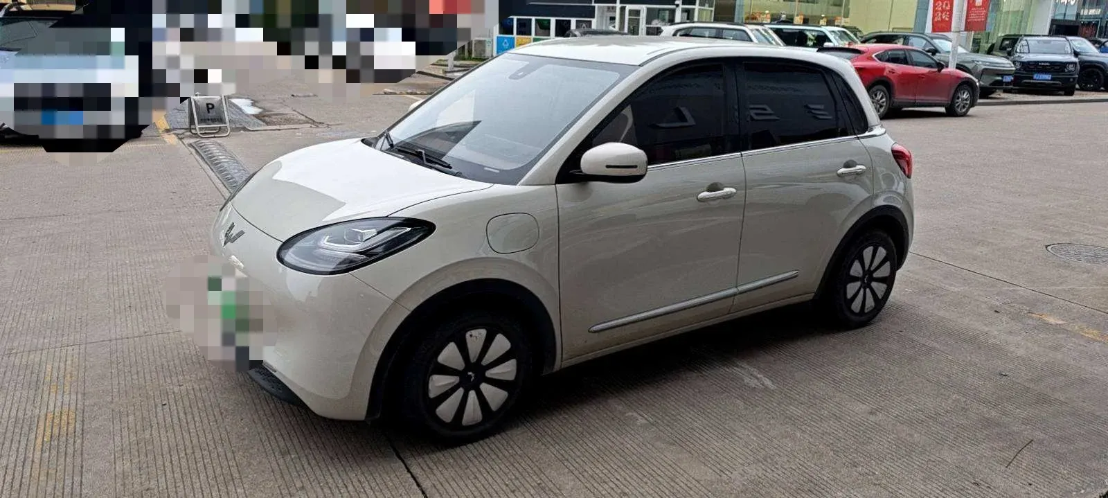 2023 WuLing BinGuo BEV 31.9KWH,autocango,china used car exporter,china ev exporter,chinese used car exporter,chinese used ev exporter