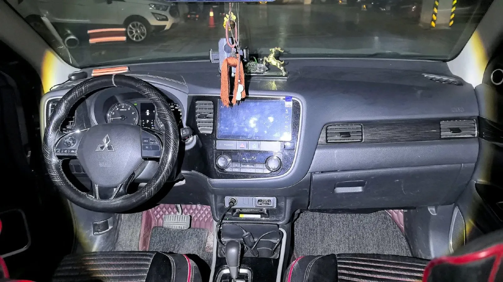 2019 Mitsubishi Outlander 2.0L 166HP L4 CVT,autocango,china used car exporter,china ev exporter,chinese used car exporter,chinese used ev exporter