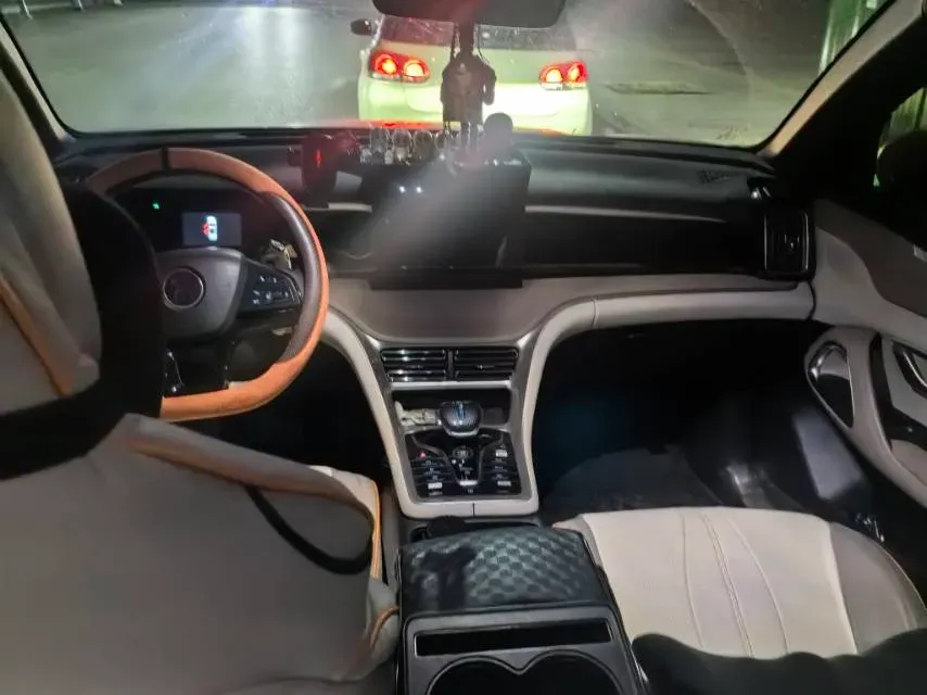 2024 BYD Song Pro 1.5L 110HP L4 E-CVT PHEV 12.9KWH,autocango,china used car exporter,china ev exporter,chinese used car exporter,chinese used ev exporter