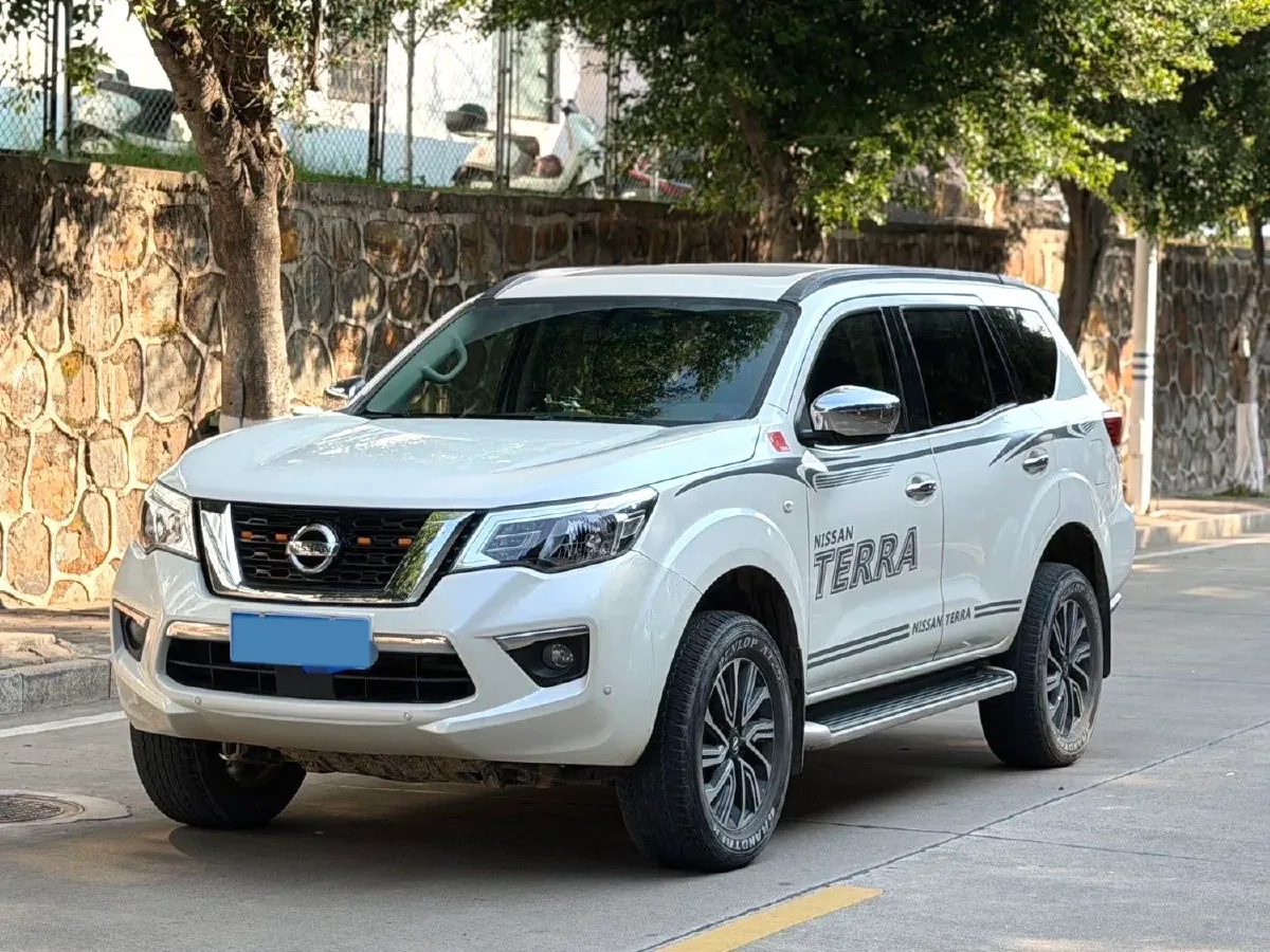 2020 Nissan Terra 2.5L 193HP L4 7AT,autocango,china used car exporter,china ev exporter,chinese used car exporter,chinese used ev exporter