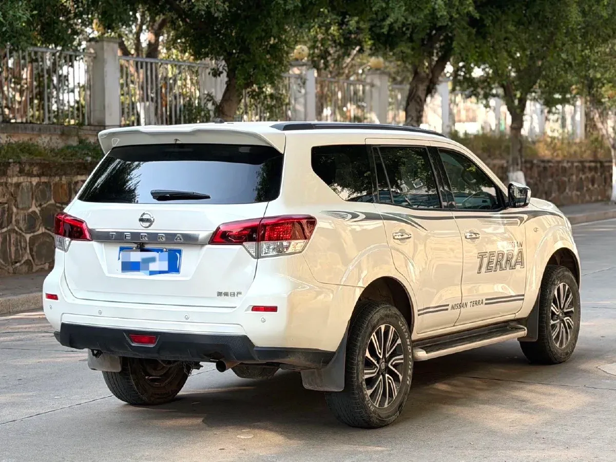 2020 Nissan Terra 2.5L 193HP L4 7AT,autocango,china used car exporter,china ev exporter,chinese used car exporter,chinese used ev exporter