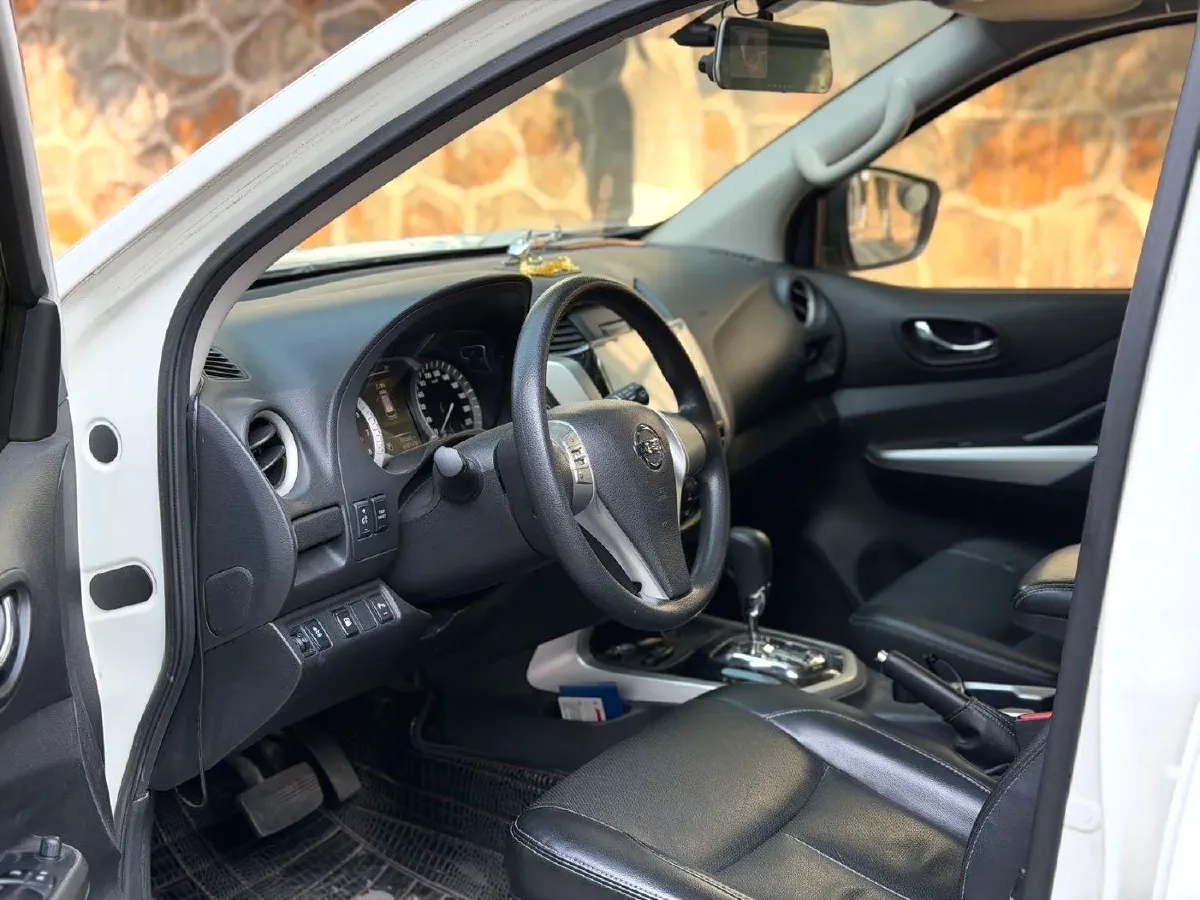 2020 Nissan Terra 2.5L 193HP L4 7AT,autocango,china used car exporter,china ev exporter,chinese used car exporter,chinese used ev exporter