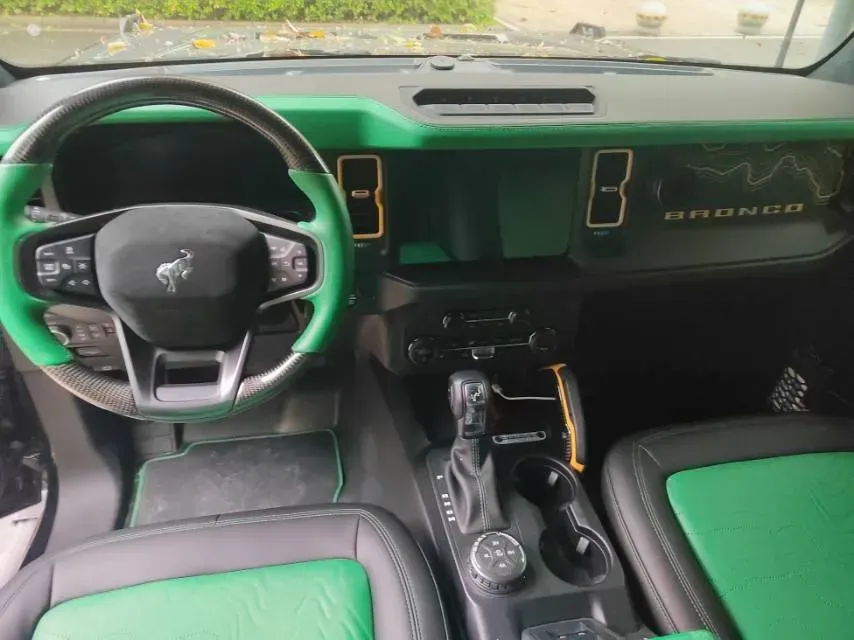 2024 Mansory Bronco 2.3T 275HP L4 10AT,autocango,china used car exporter,china ev exporter,chinese used car exporter,chinese used ev exporter
