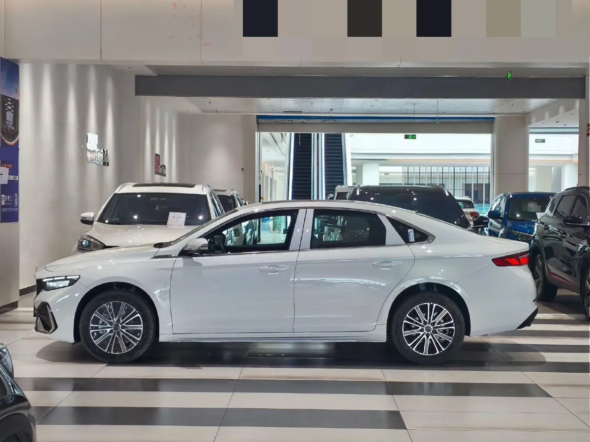 2026 Geely Preface 1.5T 181HP L4 7DCT,autocango,china used car exporter,china ev exporter,chinese used car exporter,chinese used ev exporter