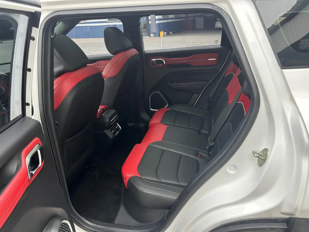 2020 Geely ICON 1.5T 177HP L3 7DCT,autocango,china used car exporter,china ev exporter,chinese used car exporter,chinese used ev exporter