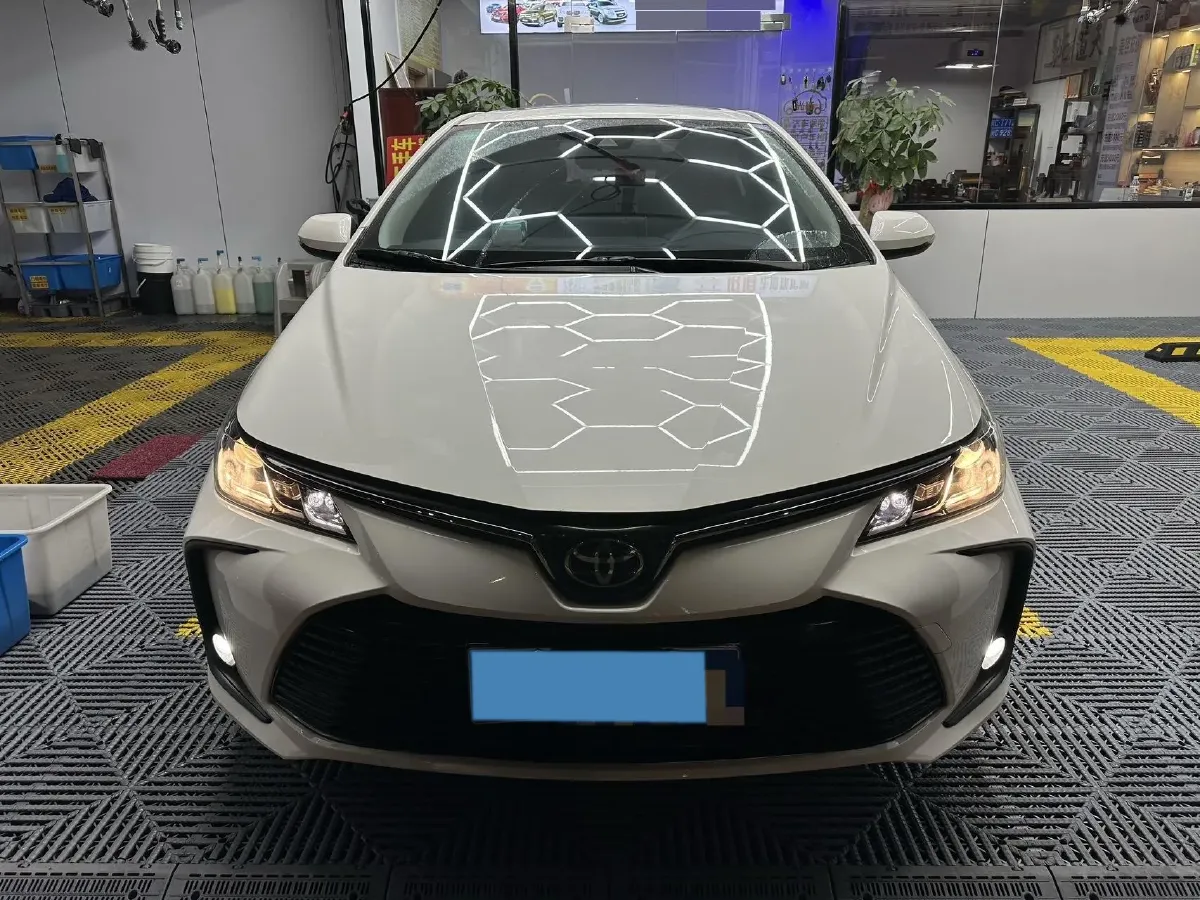 2021 Toyota Corolla 1.2T 116HP L4 CVT,autocango,china used car exporter,china ev exporter,chinese used car exporter,chinese used ev exporter